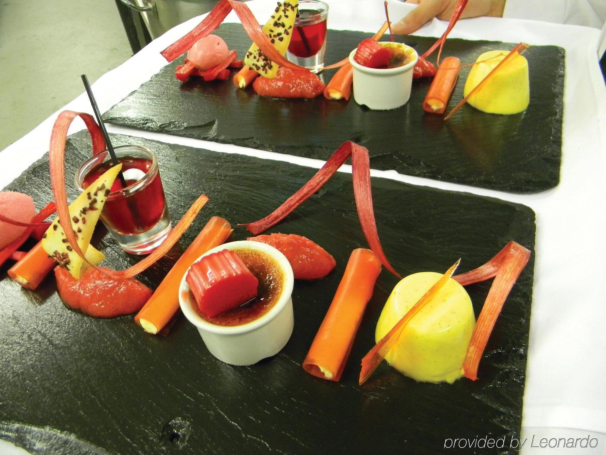 Ox Pasture Hall Hotel 4*