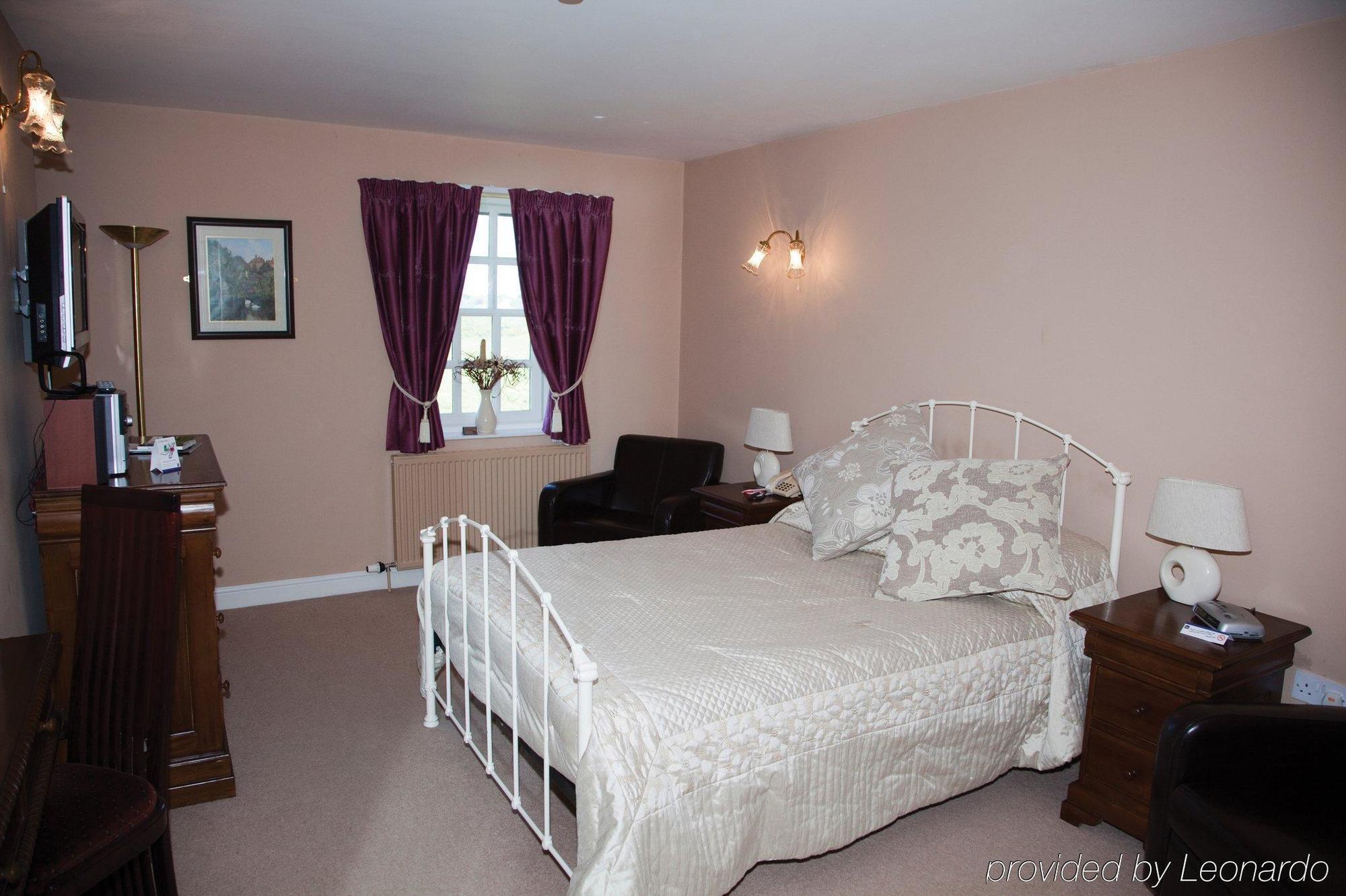 Ox Pasture Hall Hotel 4*